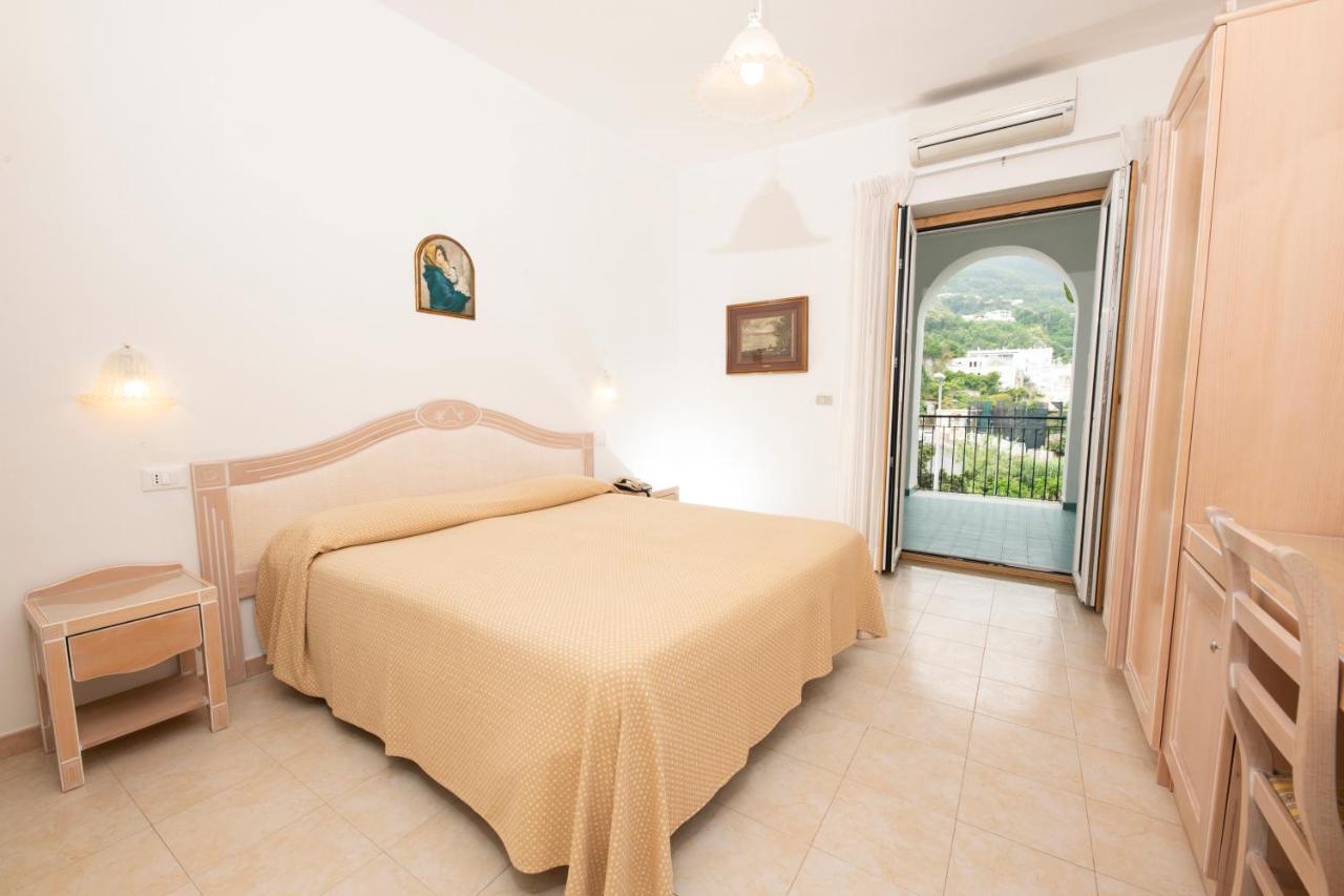 Hotel Candia Casamicciola Terme Eksteriør billede